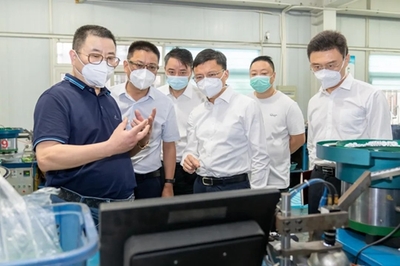 守牢疫情防線安全底線，加快經濟恢復重振——繆京赴企業園區走訪推進復工復產